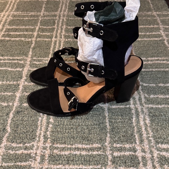 Report Shoes - Report Black Strappy Heels with Buckle Detail